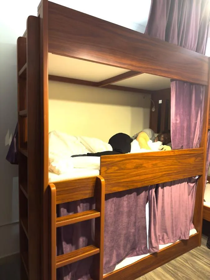Хостел Business Backpackers Jbr Дубай